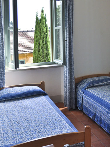 Twin Bedroom